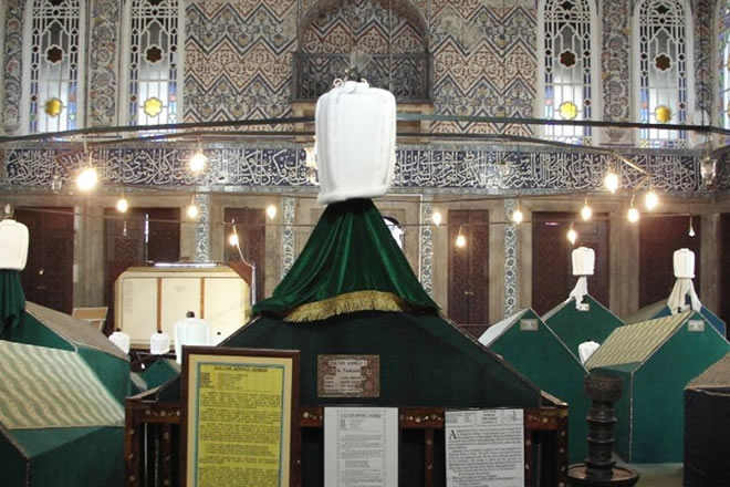 Tour For Tombs of Sahabas in Istanbul