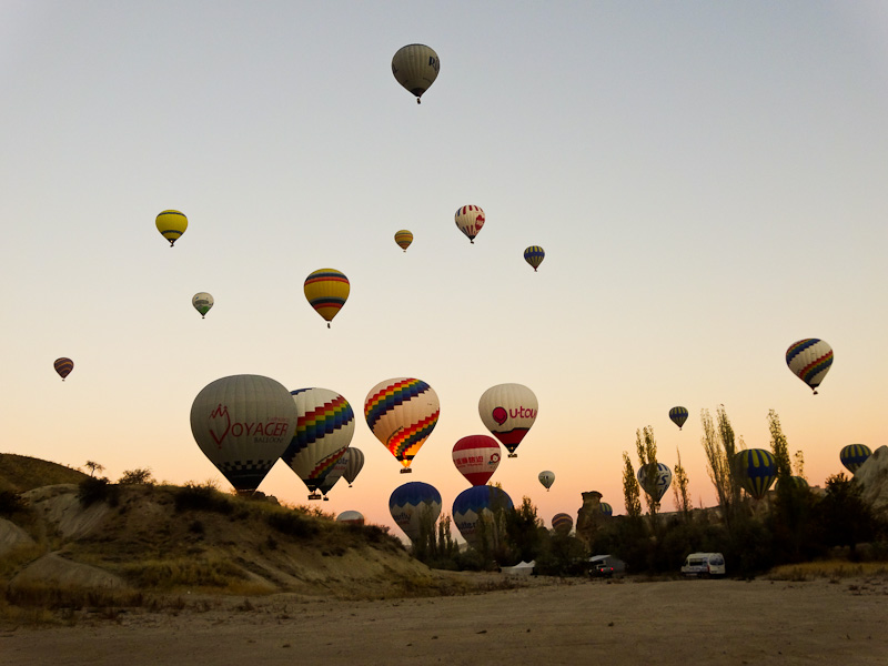 1,5 Hour Cappadocia Hot Air Balloon Tour 5