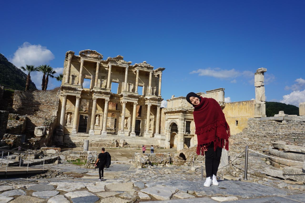 4 Days Best Of Turkey Tour : Pamukkale, Ephesus and Cappadocia 5