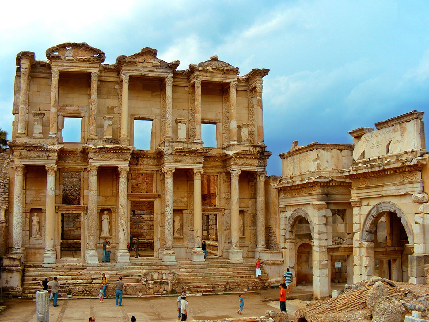 4 Days Cappadocia, Pamukkale and Ephesus Tour 4