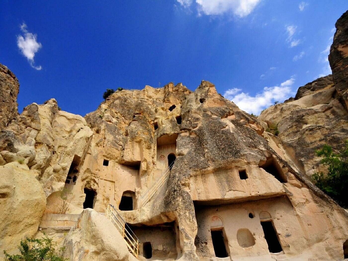 4 Days Cappadocia, Pamukkale and Ephesus Tour 6