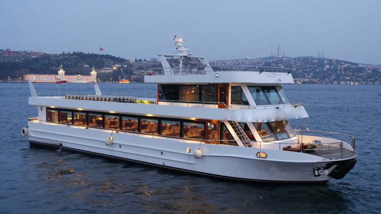 Istanbul Bosphorus Dinner Cruise 5