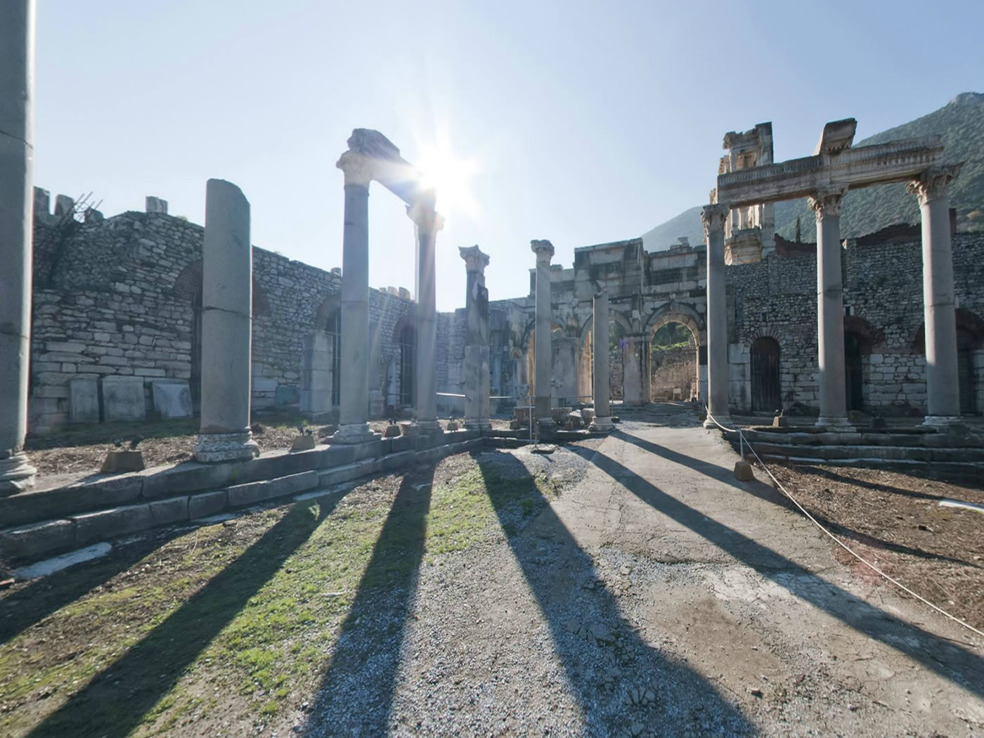 Ephesus, Pamukkale and Pergamon Tour 4