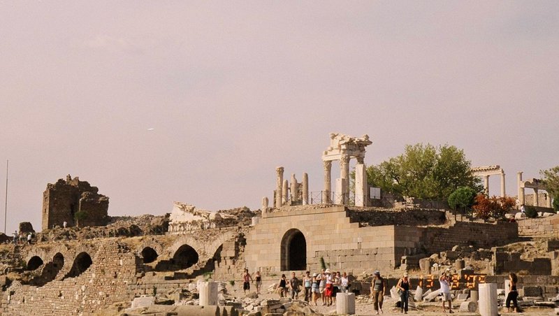 Pergamon Tour From Izmir, Selcuk Kusadasi 3
