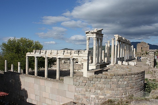 Pergamon Tour From Izmir, Selcuk Kusadasi 5